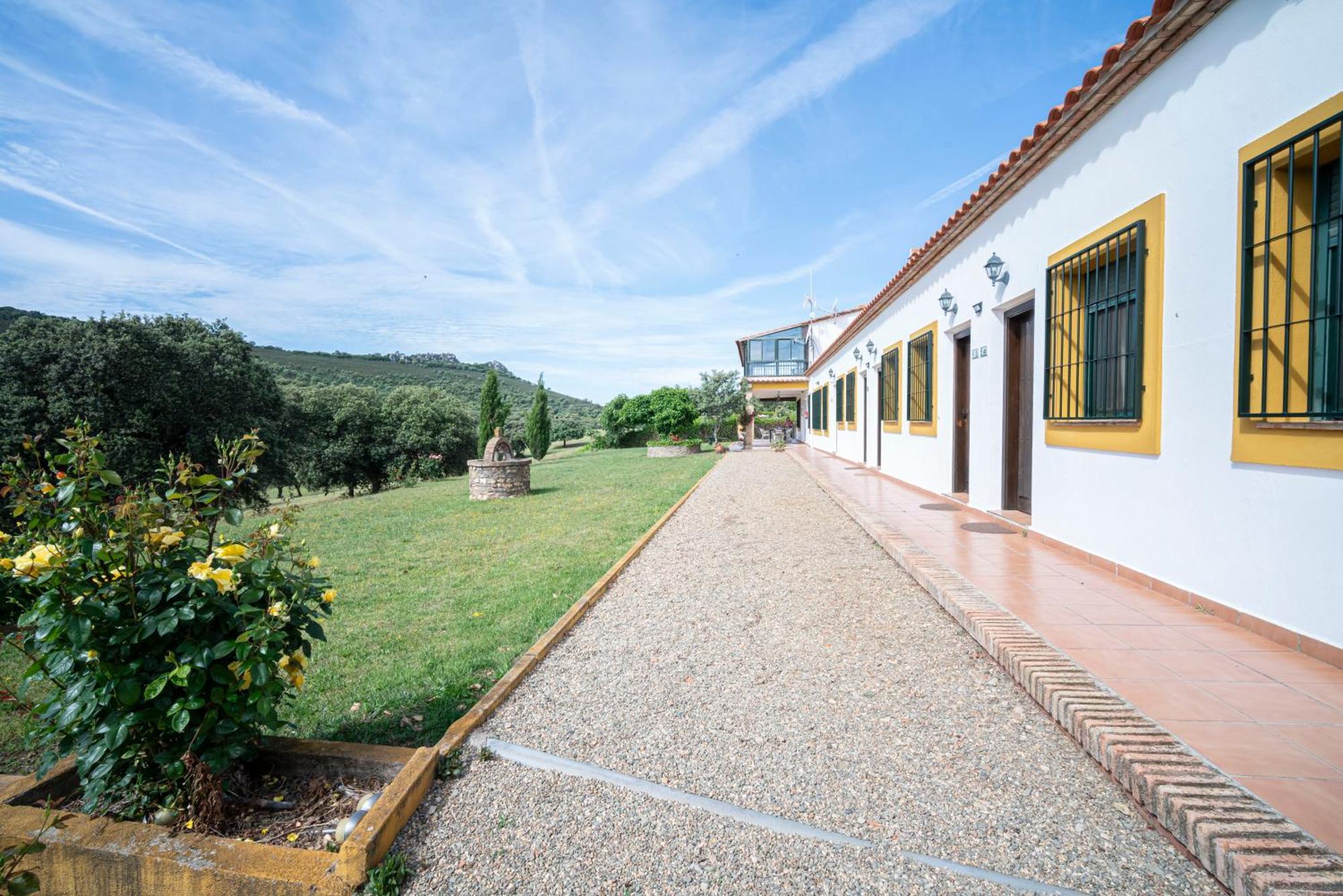 مالبارتيدا دي بلاسينثيا Casa Rural La Sierra De Monfraguee المظهر الخارجي الصورة