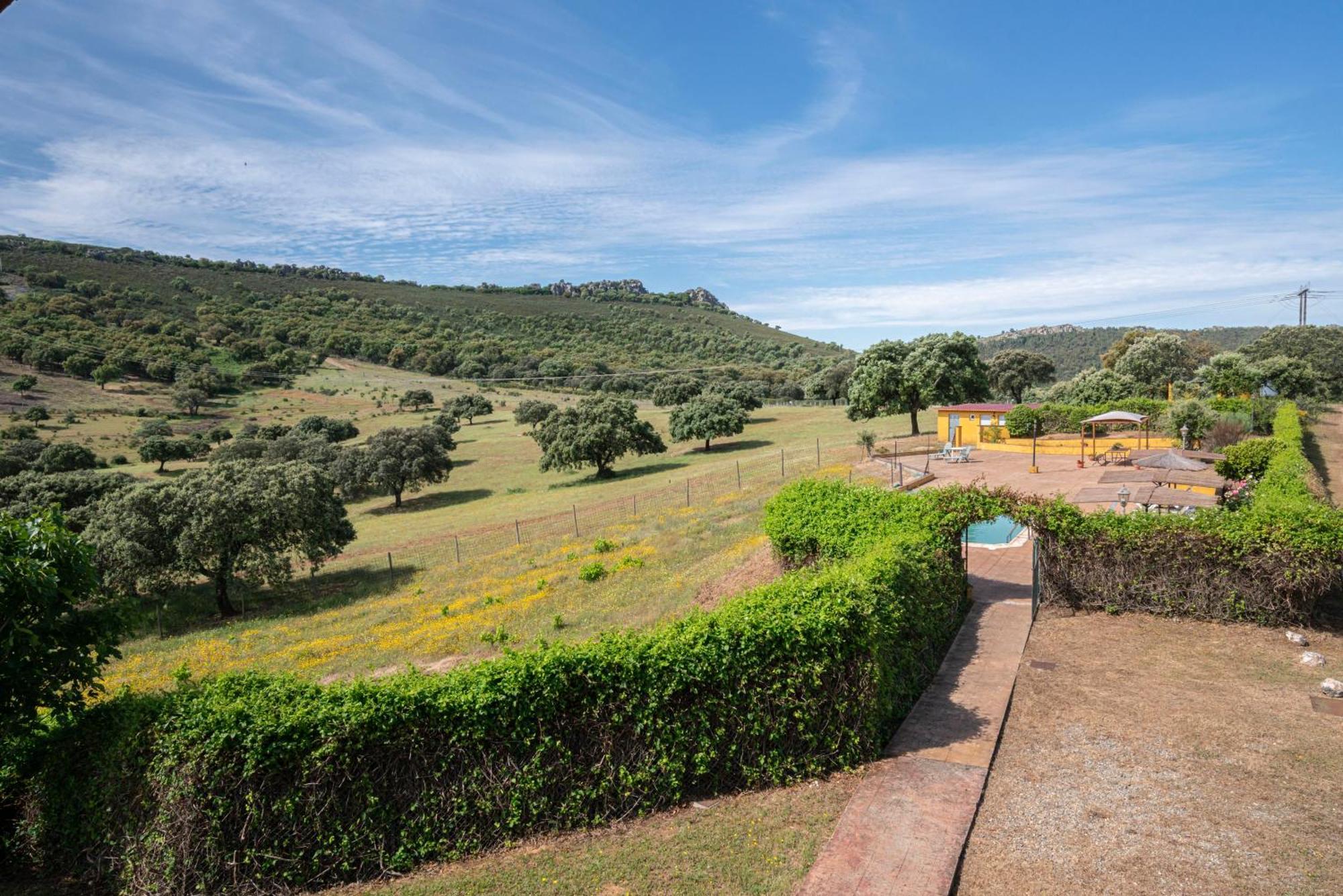 مالبارتيدا دي بلاسينثيا Casa Rural La Sierra De Monfraguee المظهر الخارجي الصورة