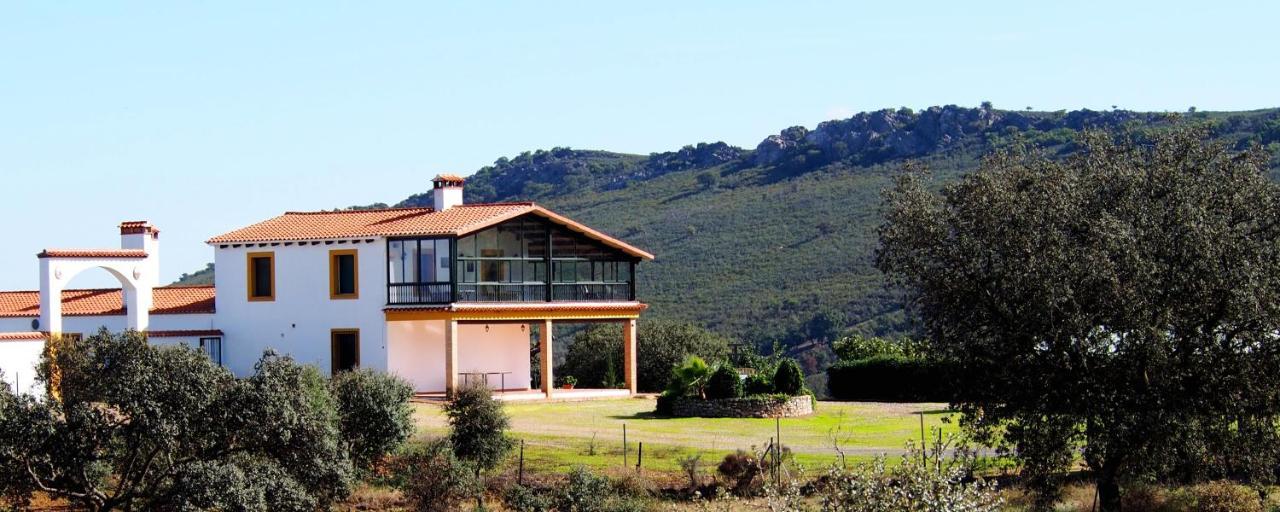 مالبارتيدا دي بلاسينثيا Casa Rural La Sierra De Monfraguee المظهر الخارجي الصورة